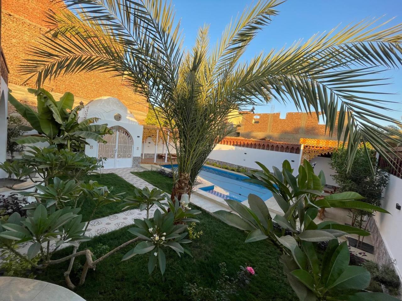 Villa Kemet Jazirat al Awwamiyah Exteriör bild