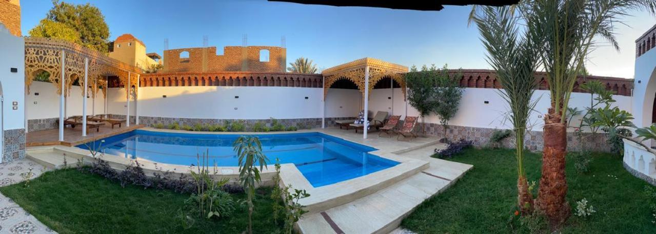Villa Kemet Jazirat al Awwamiyah Exteriör bild