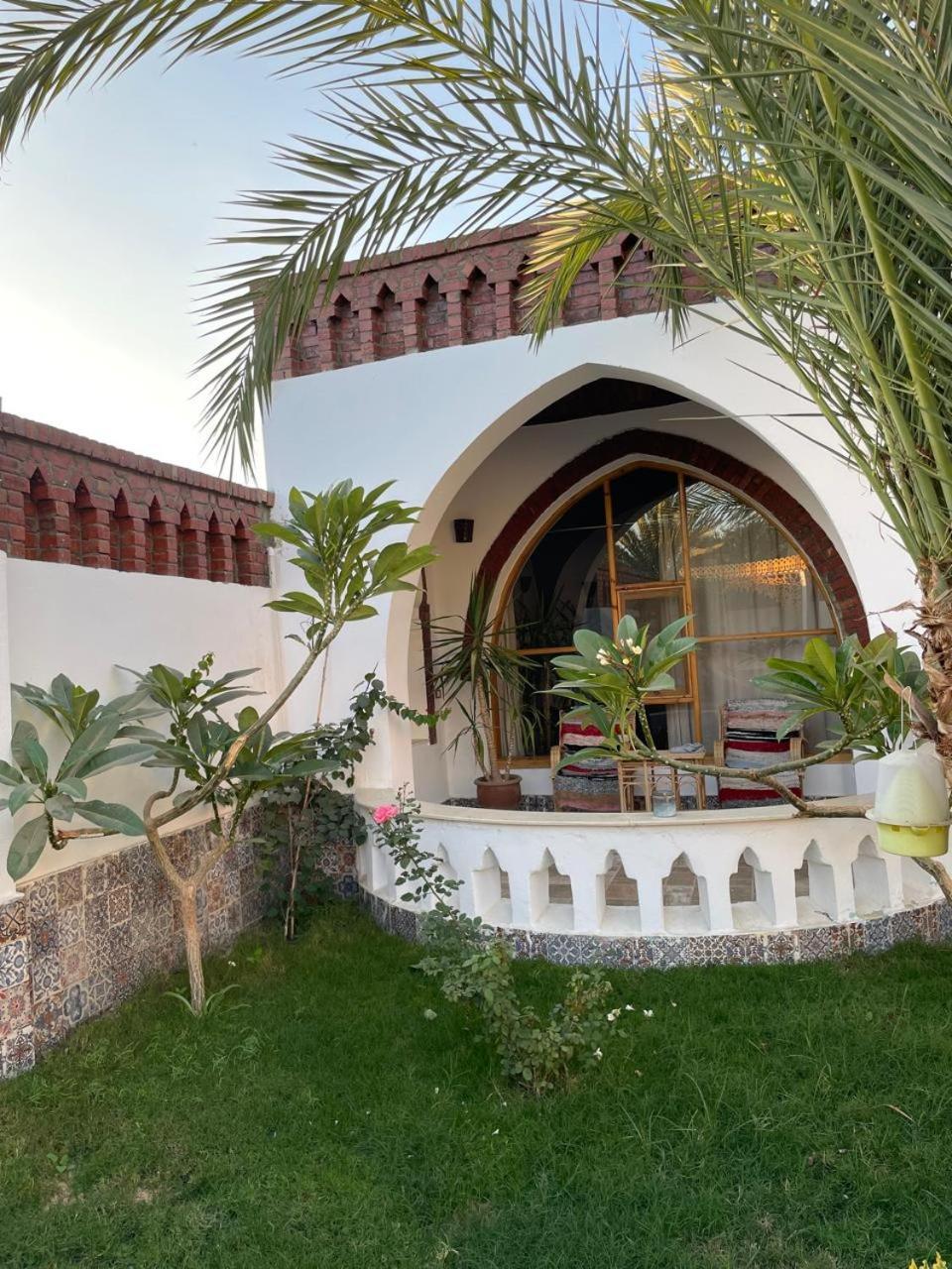 Villa Kemet Jazirat al Awwamiyah Exteriör bild