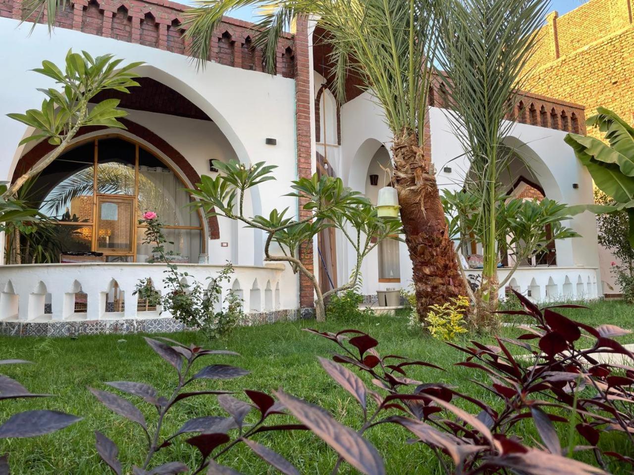 Villa Kemet Jazirat al Awwamiyah Exteriör bild