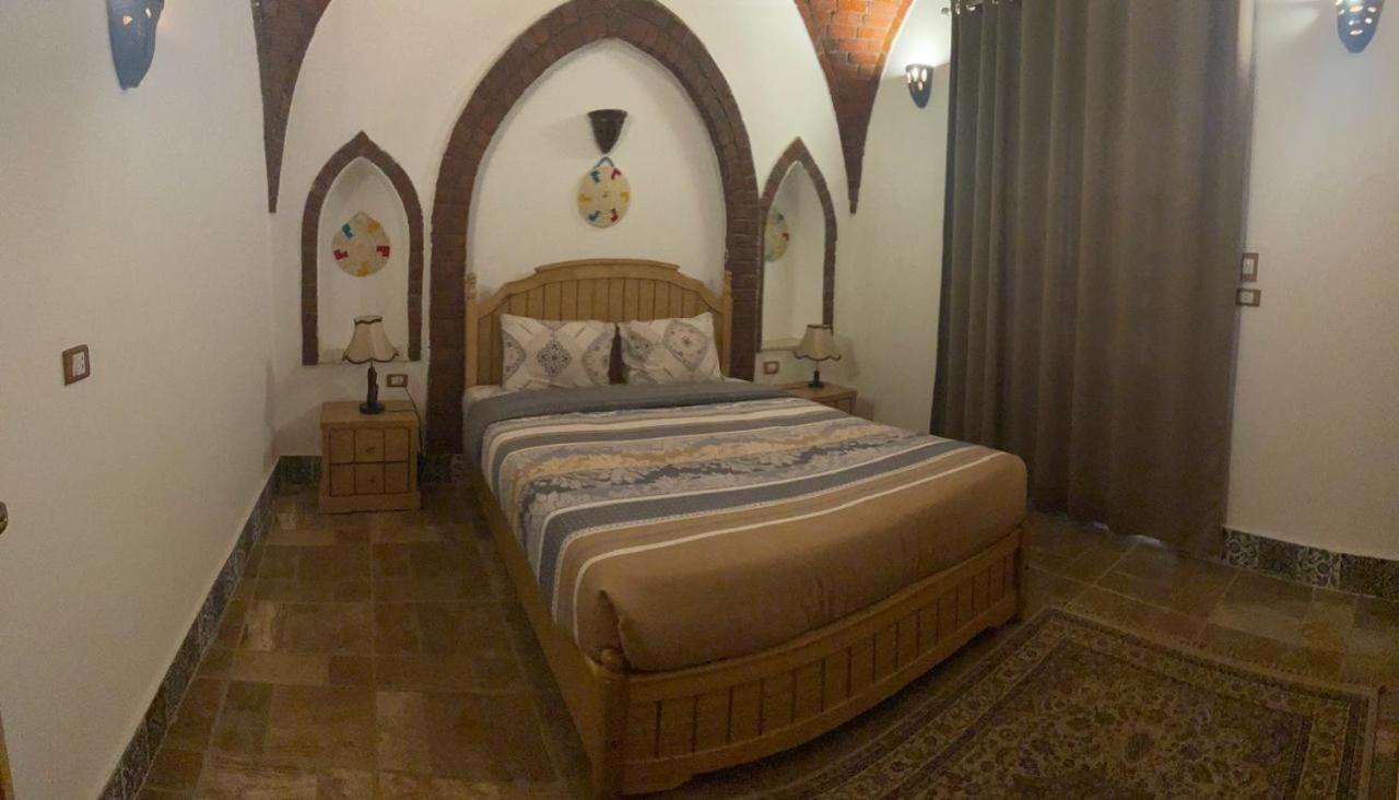 Villa Kemet Jazirat al Awwamiyah Exteriör bild