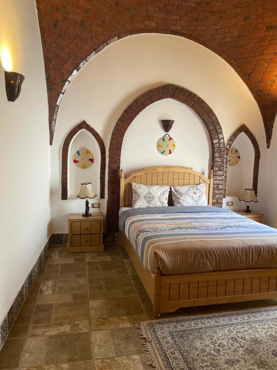 Villa Kemet Jazirat al Awwamiyah Exteriör bild